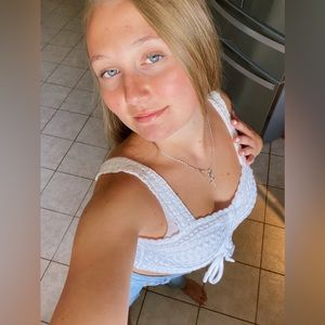 Meet your Posher, Bethany